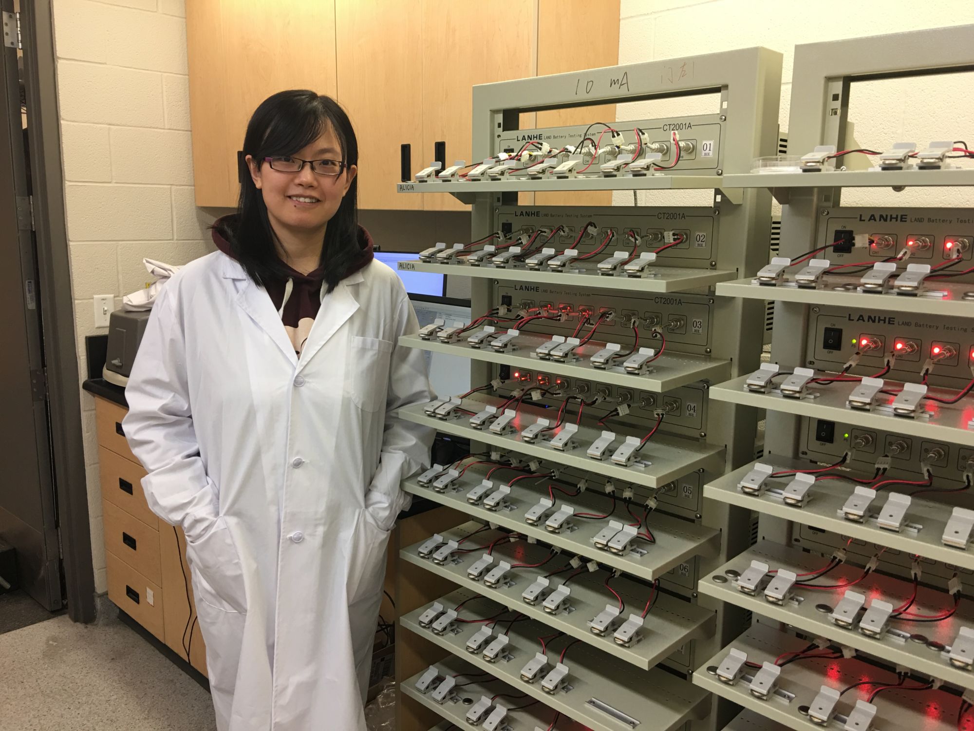 Western-led research team extends life of rechargeable batteries 