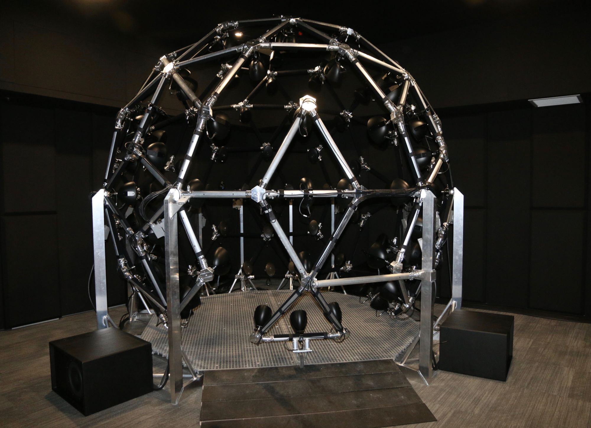 UPDATED: New tech allows Western neuroscientists to study virtual reality through sound