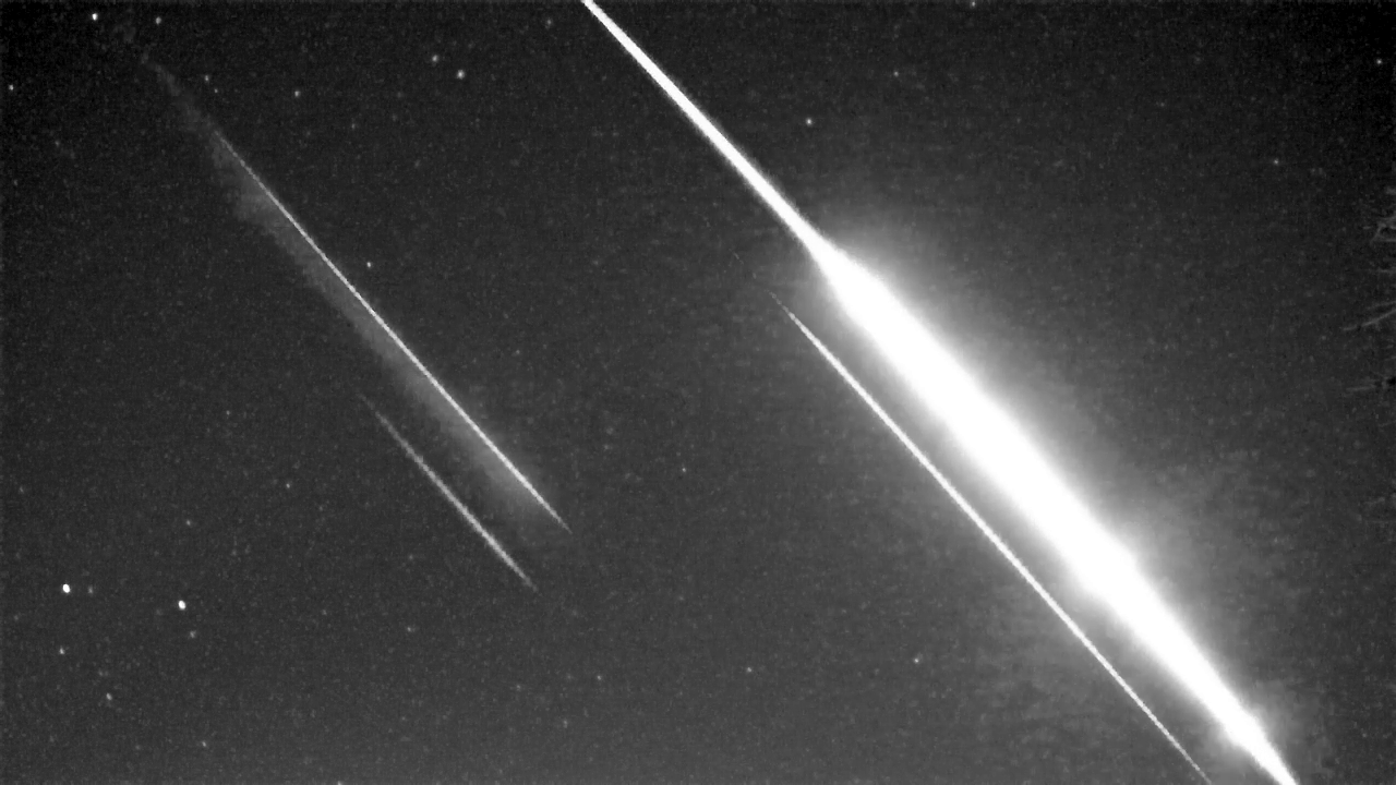 Bright fireball event near Lake Simcoe expected to have dropped meteorites