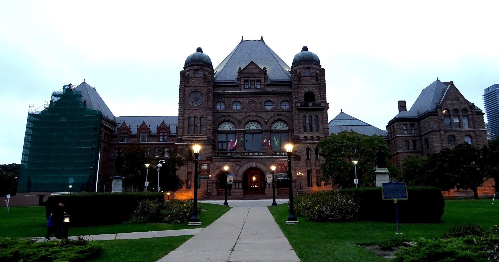 Experts available throughout Ontario provincial election campaign