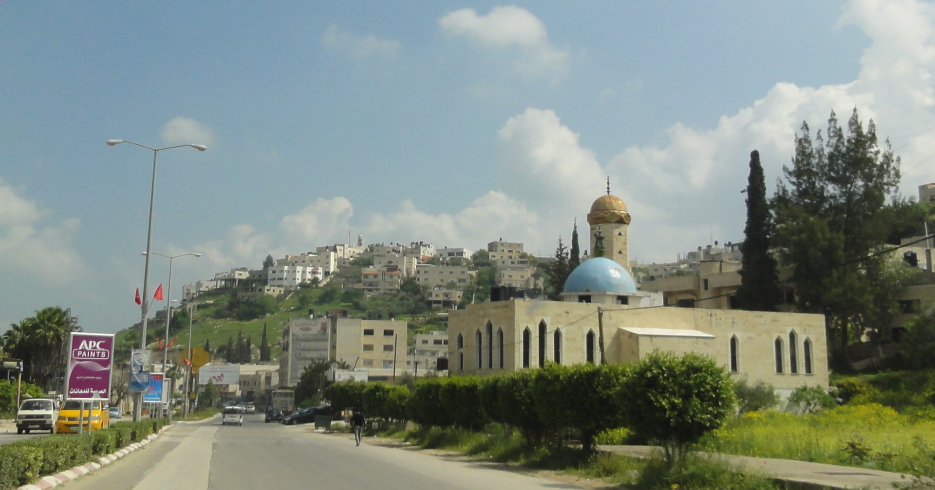 Experts available to comment on Israel’s military operation in the West Bank, Canadian access to online news, Twitter’s new reading limits and U.S. Supreme Court Rulings