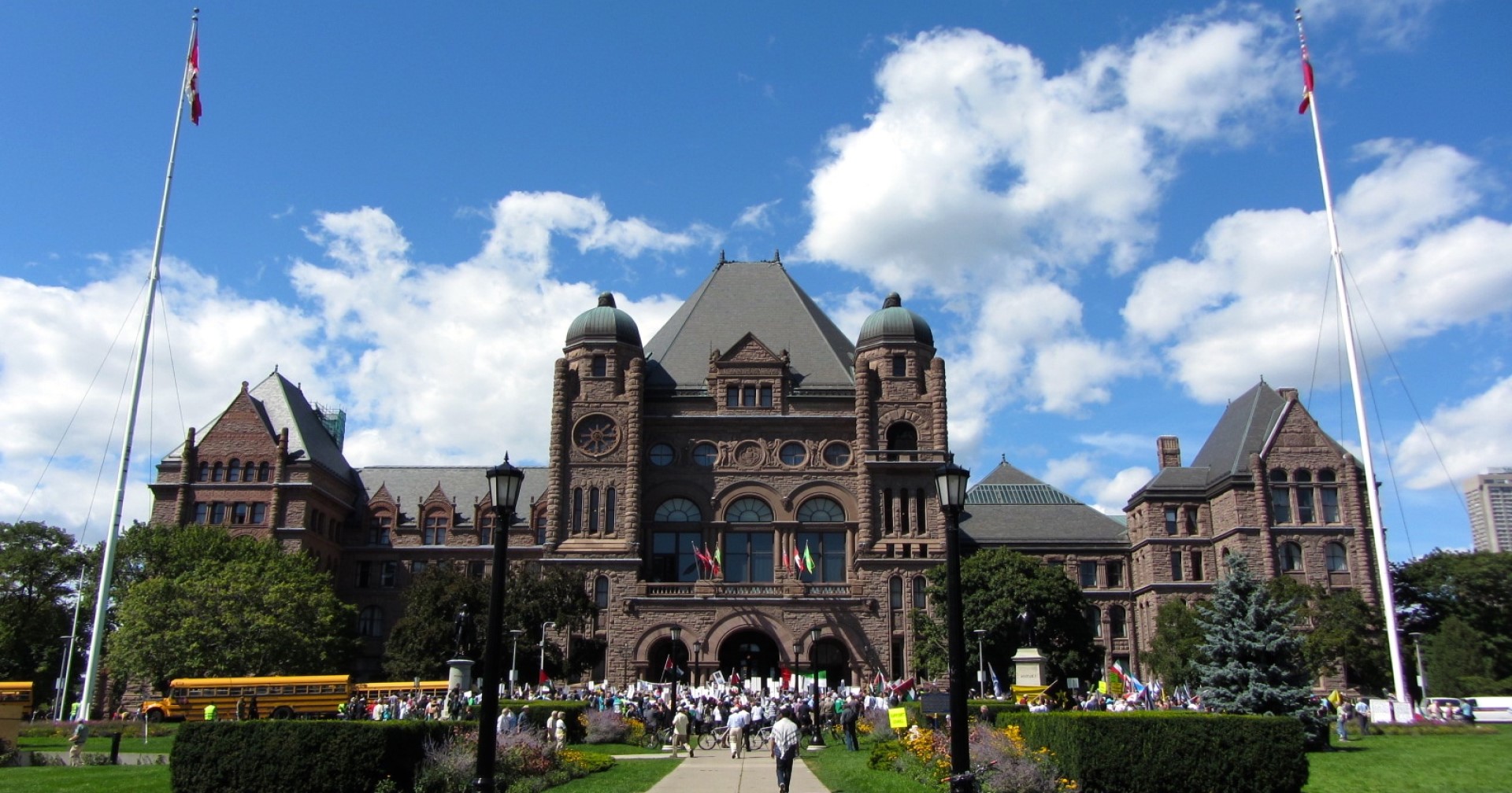 Experts available on the Ontario budget