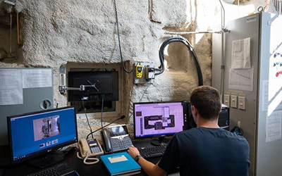 What Flying in a Wind Tunnel Reveals About Birds | The New York Times
