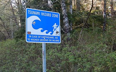 Why this coastal B.C. community wants to build a tsunami evacuation tower | Global News