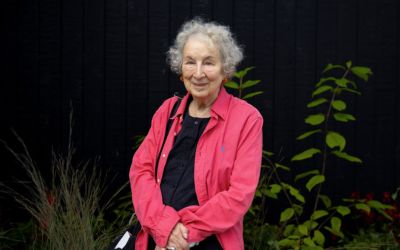 ‘Birdwatching is close to rapture’: Margaret Atwood on why she has given C$1m to avian research | The Guardian